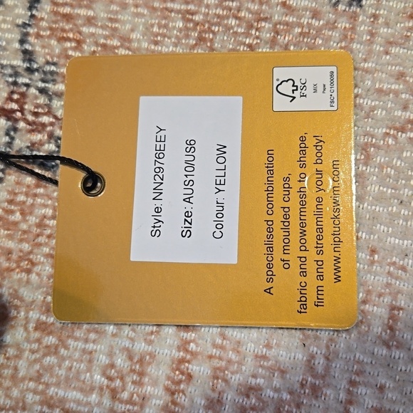 Niptuck Swim Yellow Floral One Piece Multi Fit Cup Swimsuit Size 6 - Picture 7 of 8